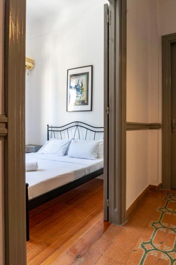 Dioskouros Hostel Атина Екстериор снимка