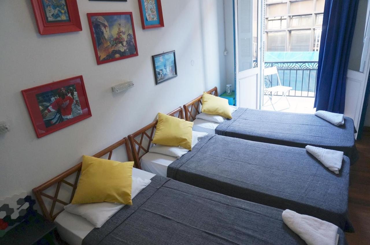 Dioskouros Hostel Атина Екстериор снимка