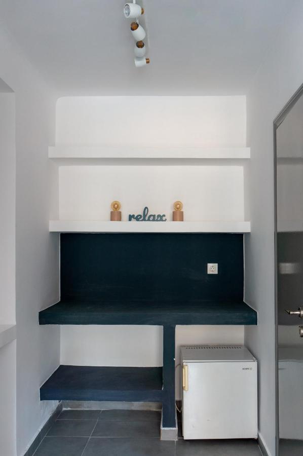 Dioskouros Hostel Атина Екстериор снимка