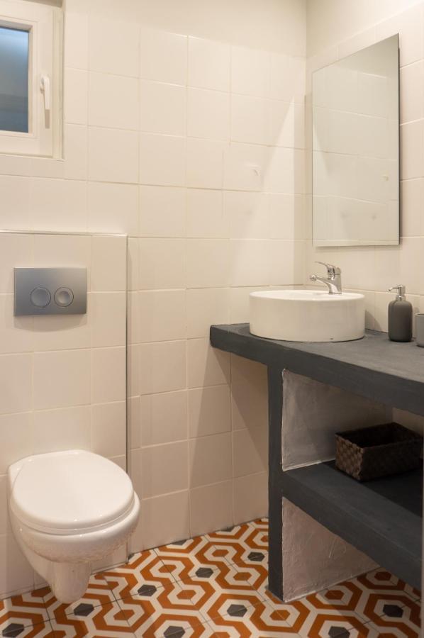 Dioskouros Hostel Атина Екстериор снимка