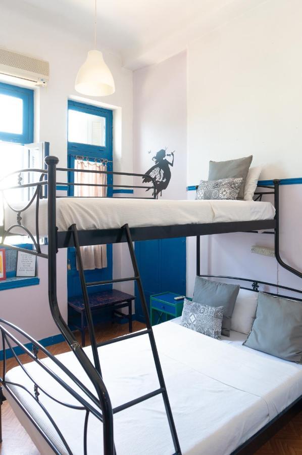 Dioskouros Hostel Атина Екстериор снимка