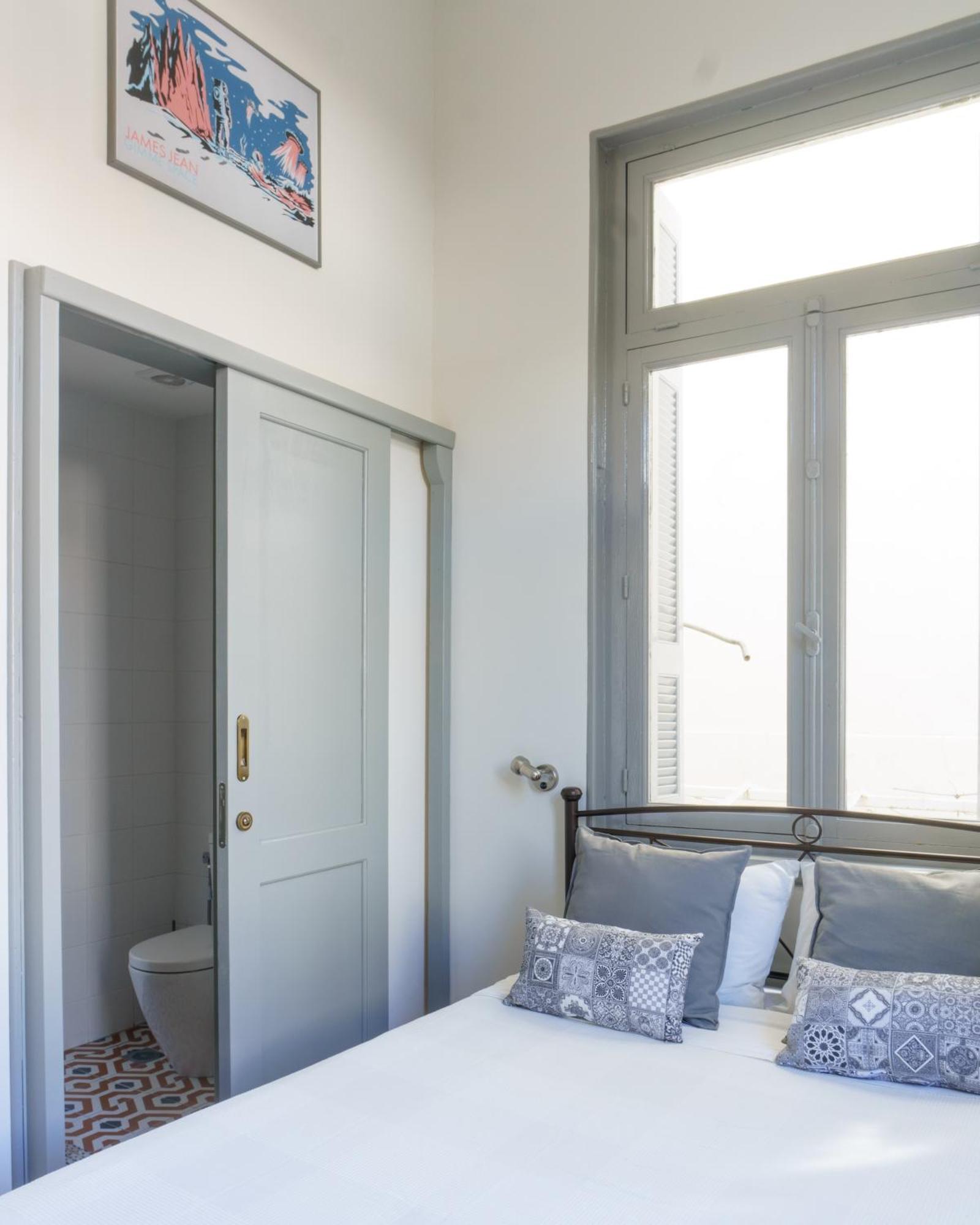Dioskouros Hostel Атина Екстериор снимка