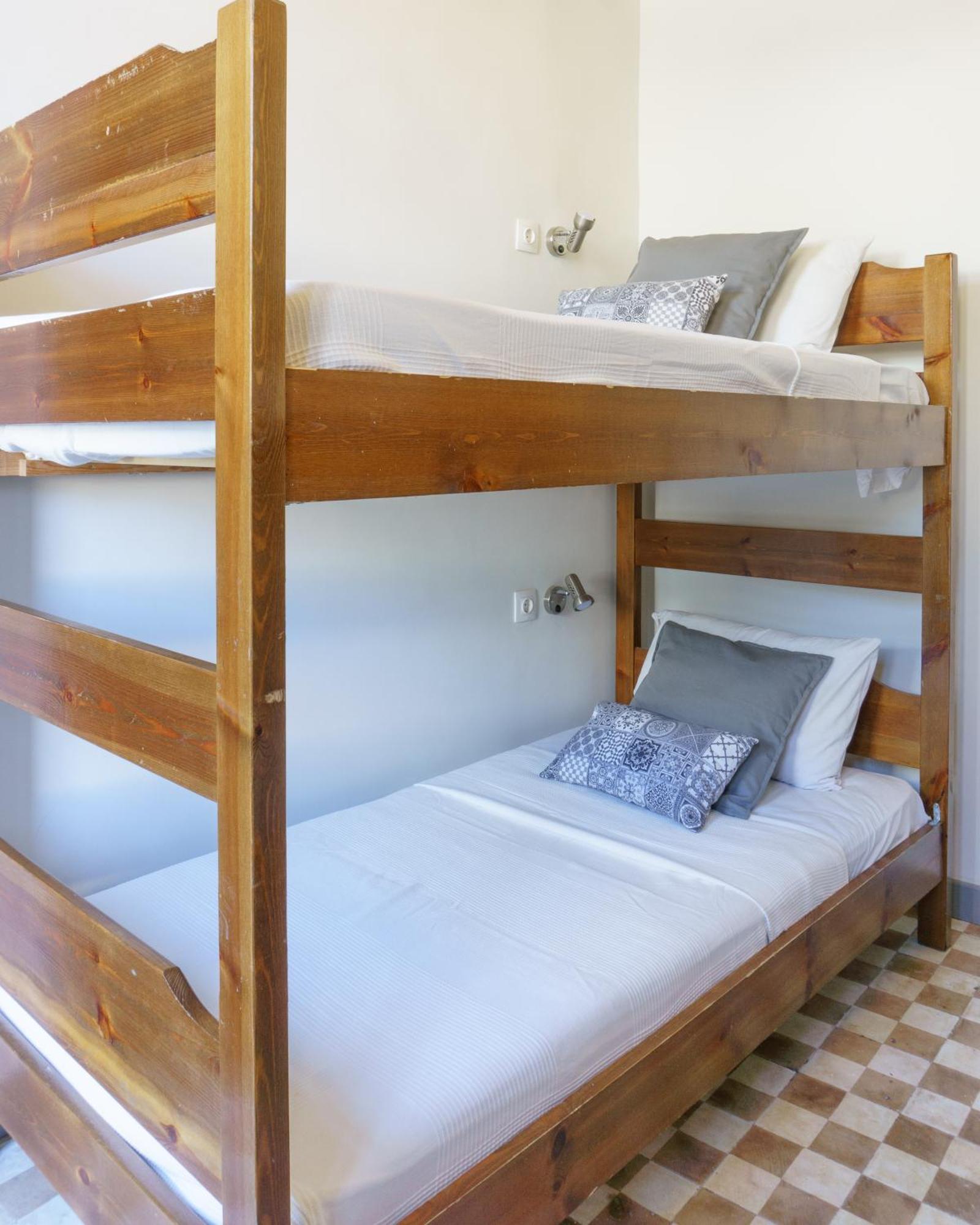 Dioskouros Hostel Атина Екстериор снимка